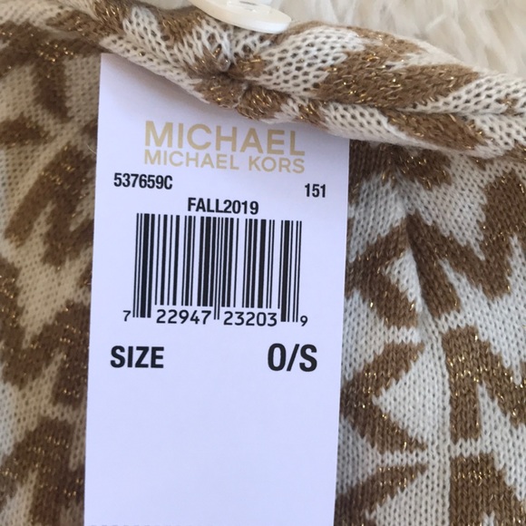 NWT Michael Kors Signature Beanie - Picture 5 of 5